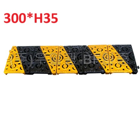 삼각 무소음트렌치 / 미터당 300×H35