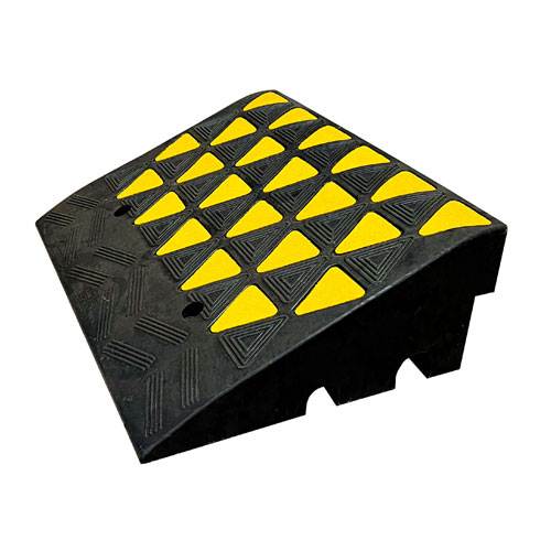 네오플랜고무진입판 200
									600*450*H200(24kg)